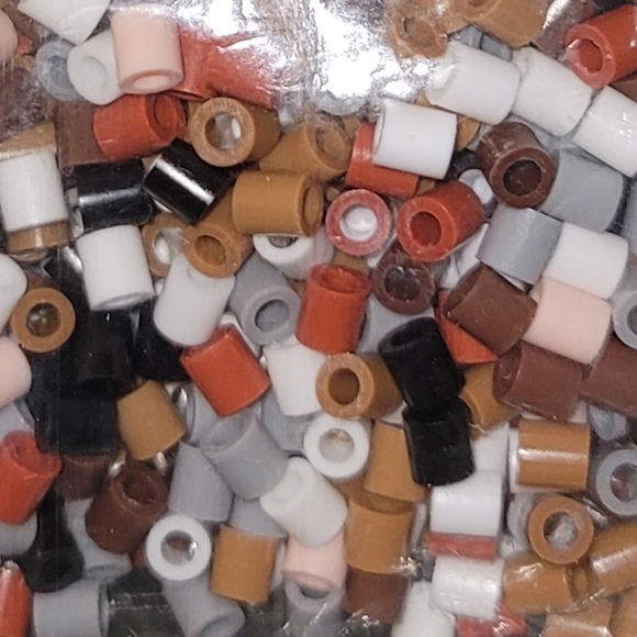 4 Bags Perler Beads  assorted colors crafting - Picture 1 of 11